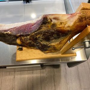 Jambon-sec-de-corse-prisuttu