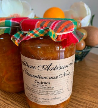 Confiture-artisanale-de-clémentines-aux-noix