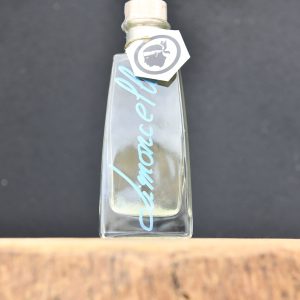 Limoncellu-de-l'orée-du-maquis-un délicieux-spiritueux-corse-référencé-à-Tiramiland