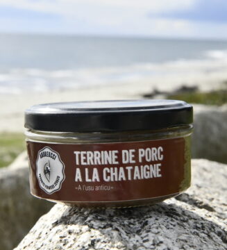 Terrine-corse-de-porc-a-la-chataigne-de-l'auberge-u-taravu