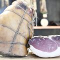 Une-noix-de-jambon-de-Chiatra-entière-ou en morceau