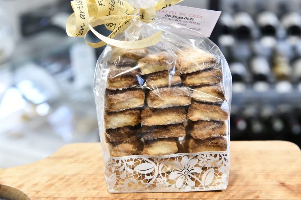 Biscuit corse au citron avec ces cucciole Biscuit-corse-au-citron-avec-ces-cucciole