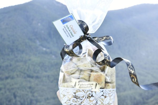 Cucciole aux herbes du maquis pour un apéritif corse Cucciole-aux-herbes-du- maquis-pour-un-apéritif-corse