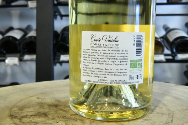 Etiquette et caractéristiques de la cuvée vassilia blanc du domaine fiumicicoli Etiquette-et-caractéristiques-de-la-cuvée-vassilia-blanc-du domaine-fiumicicoli