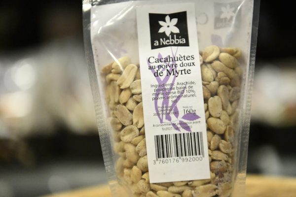 caracteristiques des cacahuètes au poivre doux de myrte caractéristiques-des-cacahuètes-au poivre doux de myrte