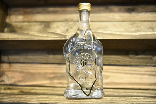 eau de vie corse Ghipponni eau-de-vie-corse-Ghipponi