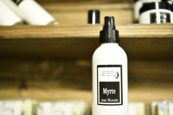 eau florale de myrte du domaine amuredda eau-florale-de-myrte-du-domaine-amuredda