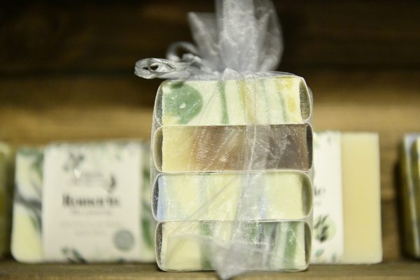 aspect du coffret de savon corse du domaine amuredda aspect-du-coffret-de-savon-corse-du-domaine-amuredda