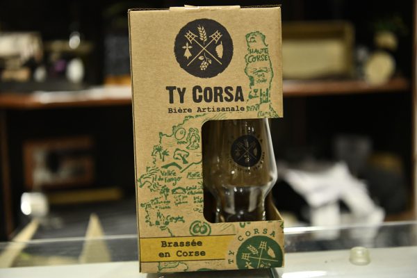 coffret-avec-verre-de bières-corses